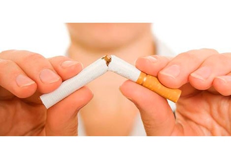¿Cómo afecta el tabaco a las encías?